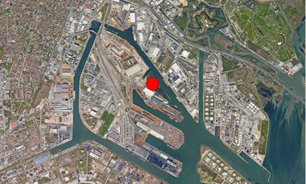 Official geographic context locating Molo Sali within the Venice port area at Porto Marghera
