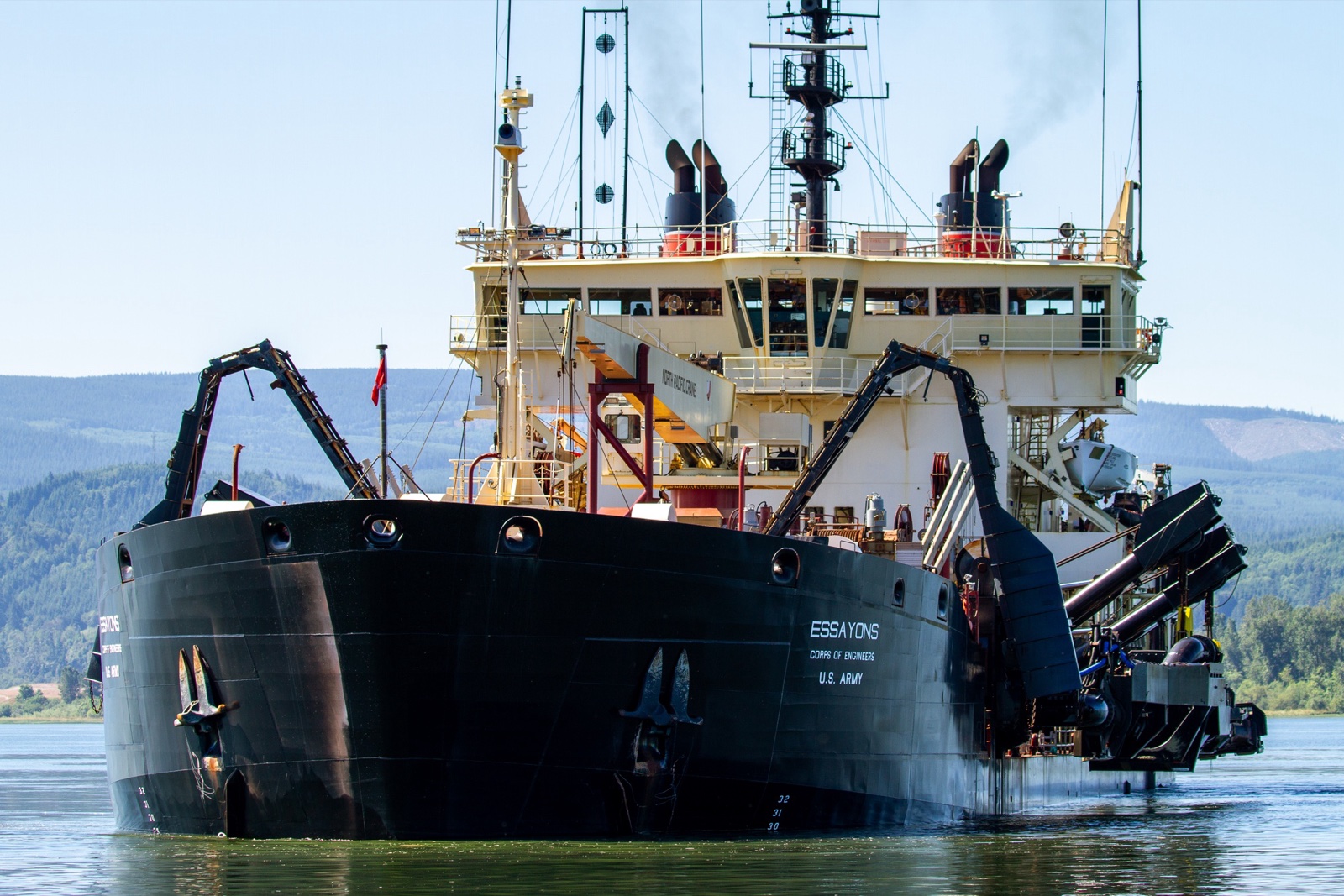USACE hopper dredge Essayons operating in the Columbia River near Cathlamet, Washington